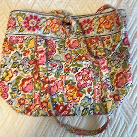 Vera Bradley Handbags - Vera Bradley Tote Bag